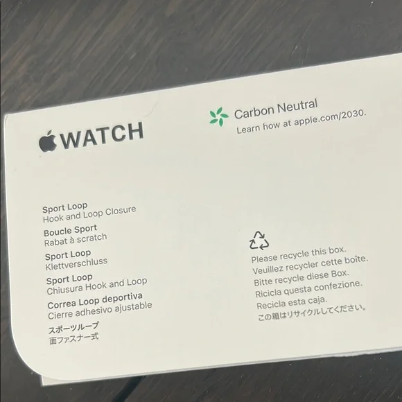 NWT Apple Watch SE (2nd Gen) w/ GPS 40mm - Picture 11 of 15